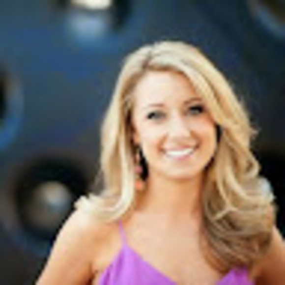 Meet your Posher, Marisa - Picture 1 of 1